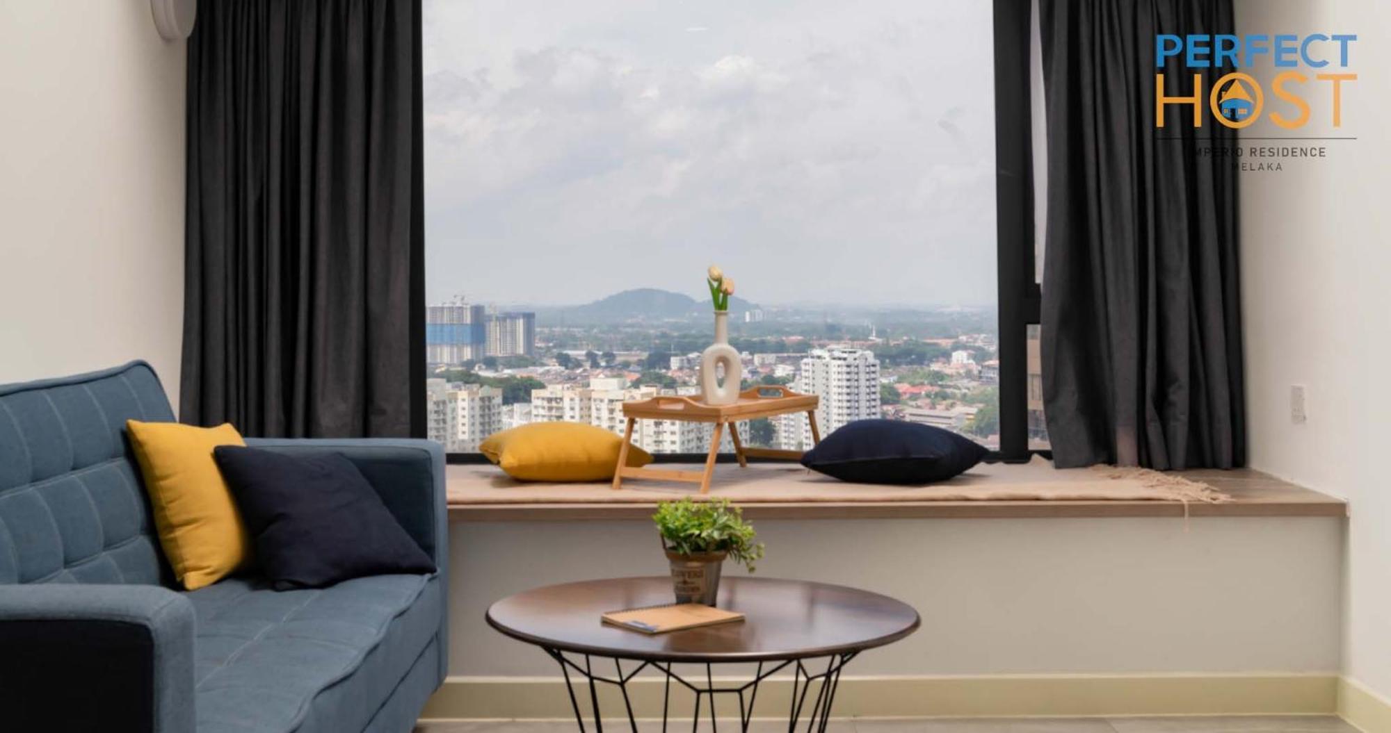 Malacca Imperio Residence Seafront By Perfect Host מראה חיצוני תמונה
