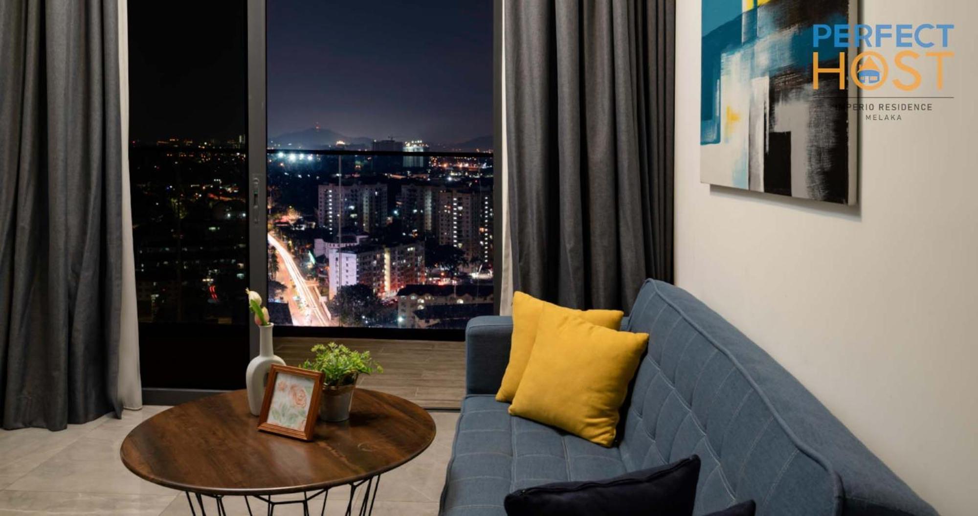 Malacca Imperio Residence Seafront By Perfect Host מראה חיצוני תמונה