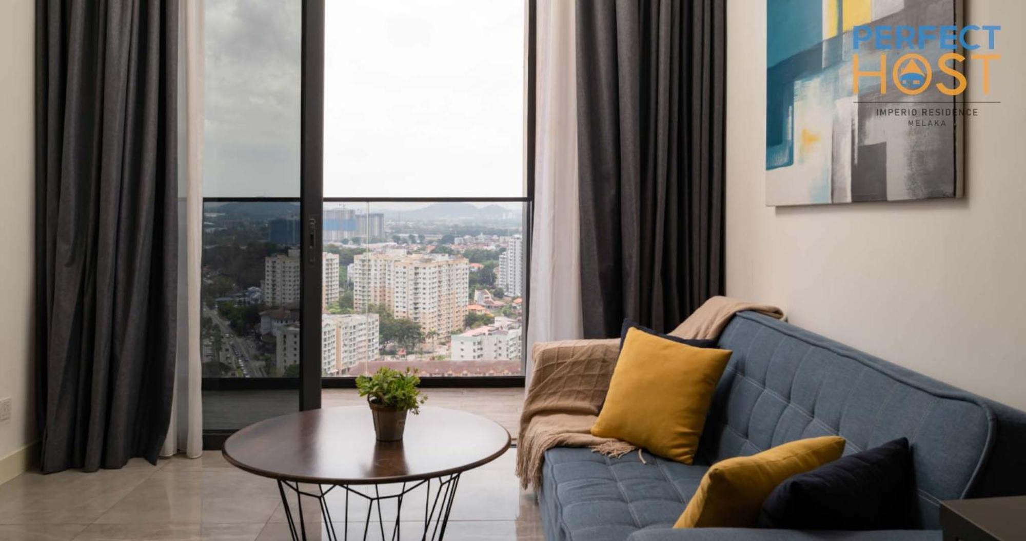 Malacca Imperio Residence Seafront By Perfect Host מראה חיצוני תמונה