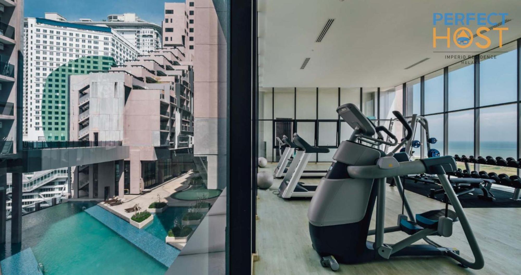Malacca Imperio Residence Seafront By Perfect Host מראה חיצוני תמונה