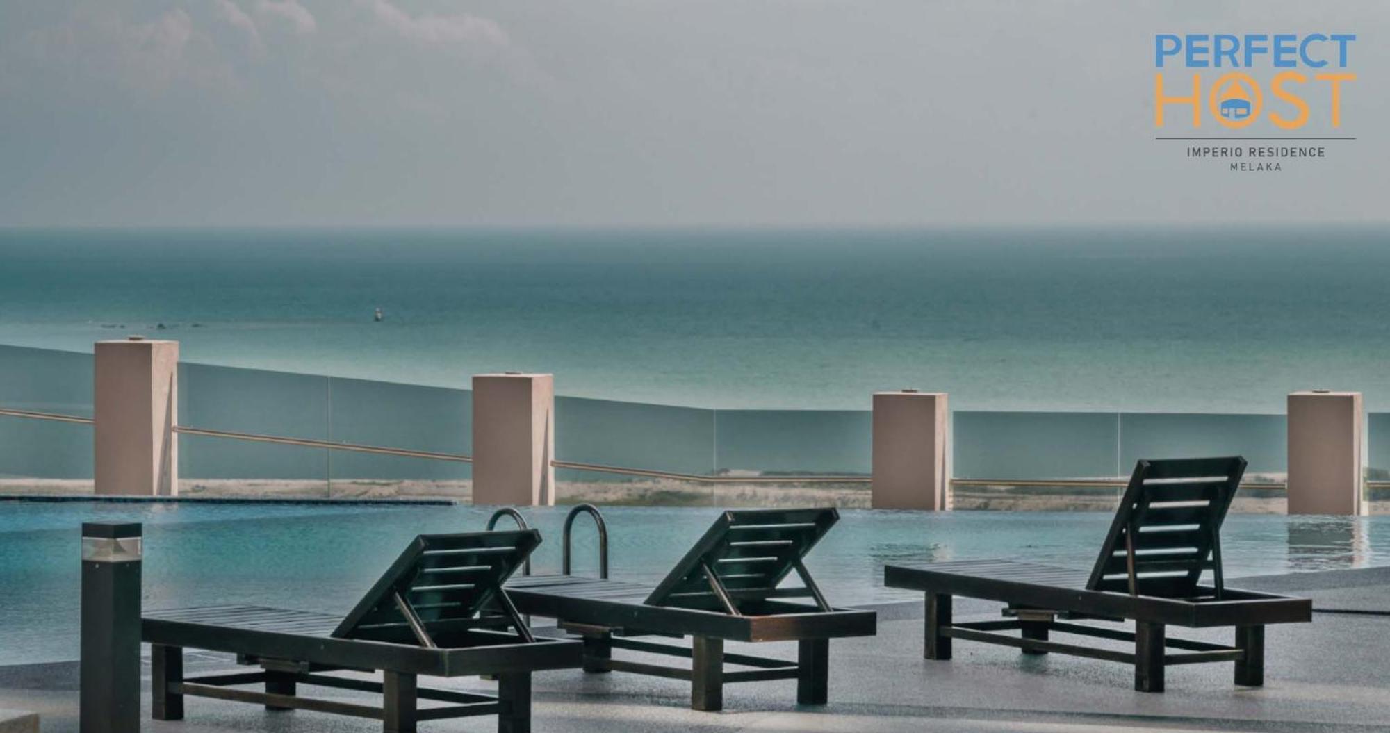 Malacca Imperio Residence Seafront By Perfect Host מראה חיצוני תמונה