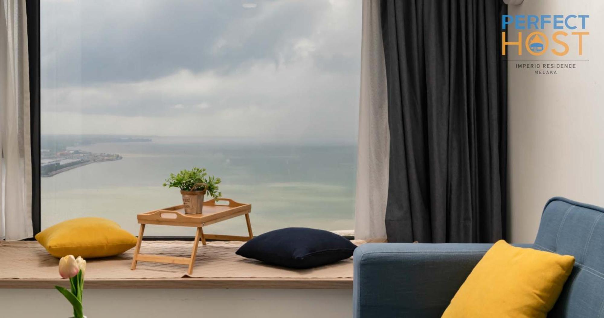 Malacca Imperio Residence Seafront By Perfect Host מראה חיצוני תמונה